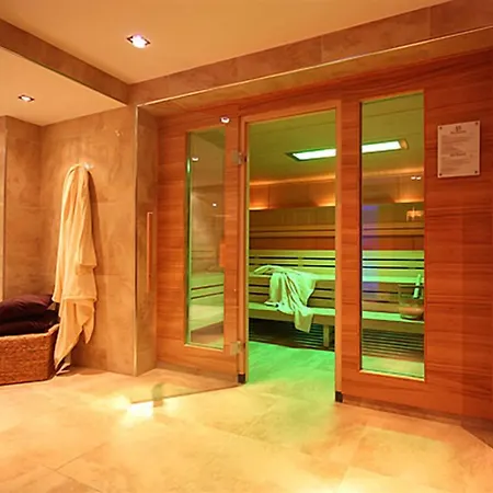 Hotell Impuls Tirol 4*