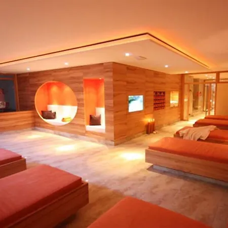 Impuls Tirol Hotell 4*