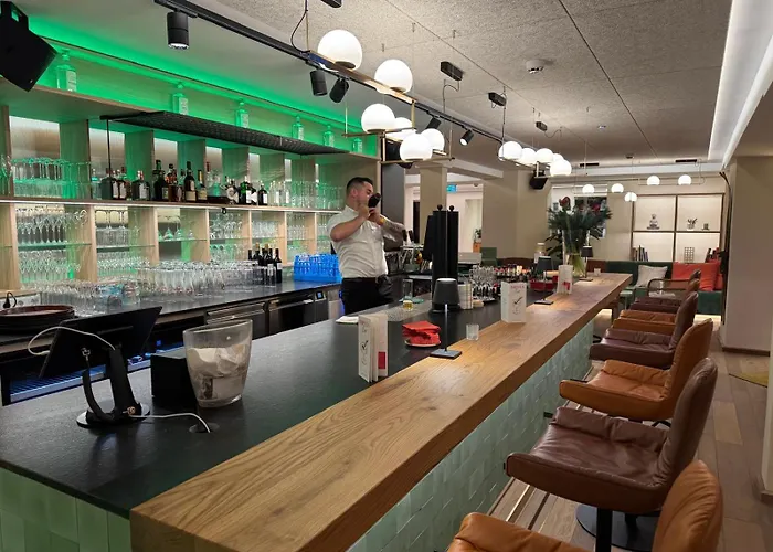 Отель Impuls Tirol