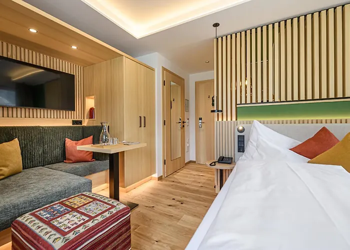 Hotel Impuls Tirol 4*